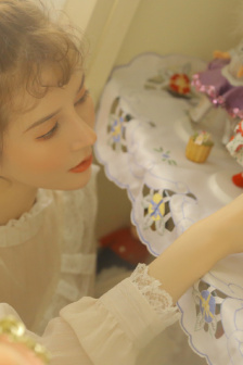 胸大的女生